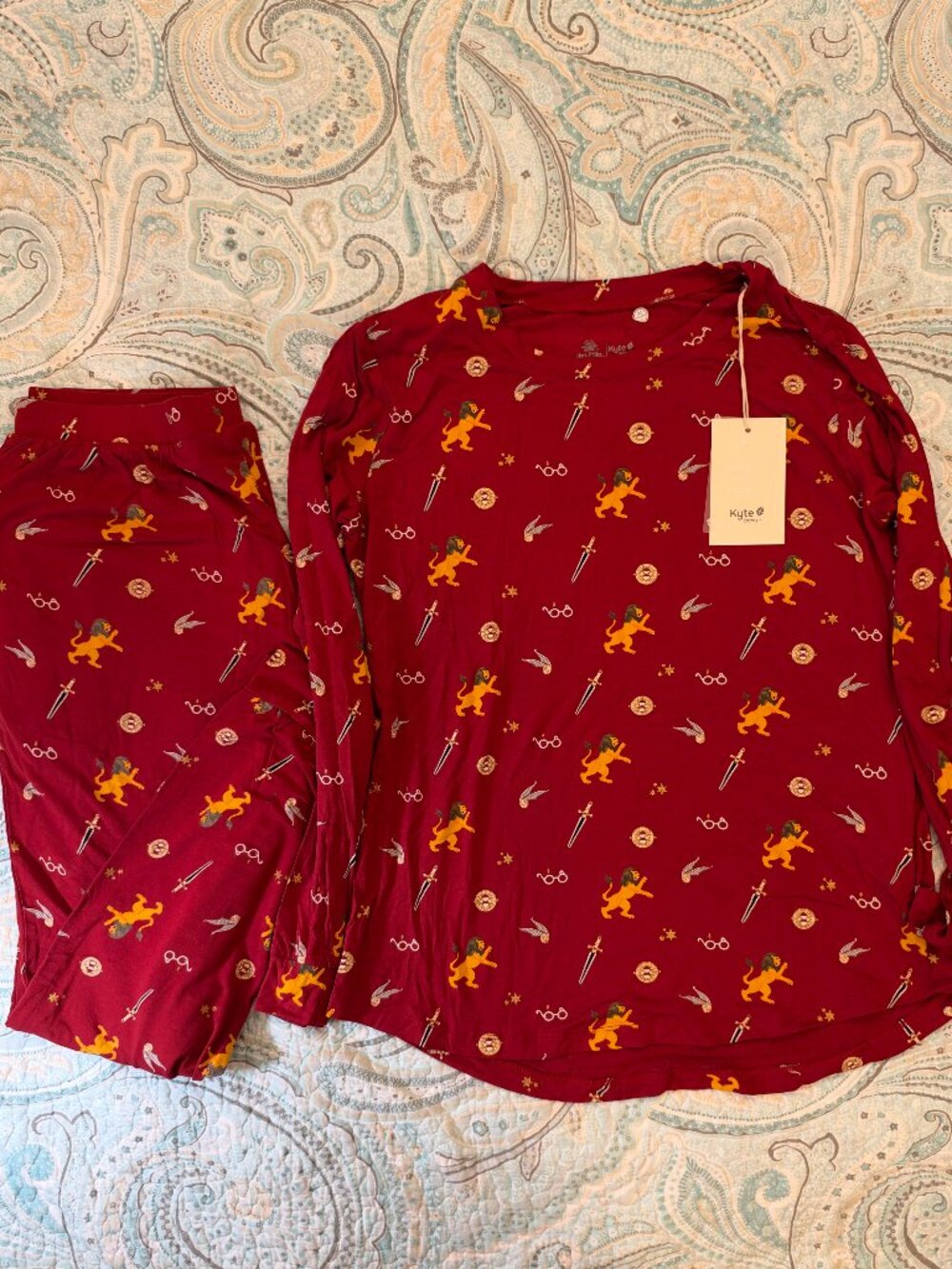 Kyte Baby Harry Potter Gryffindor pajama set- women's medium
